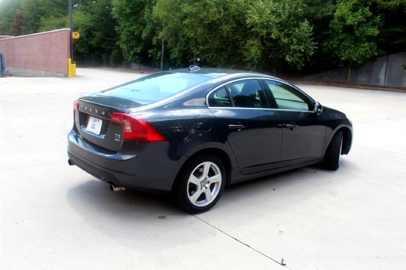 2013 Volvo S40 T5 photo 4