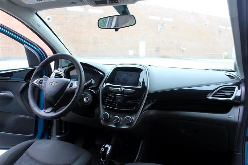 2019 Chevrolet Spark 1LT LT photo 12