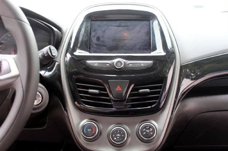 2019 Chevrolet Spark 1LT LT photo 16