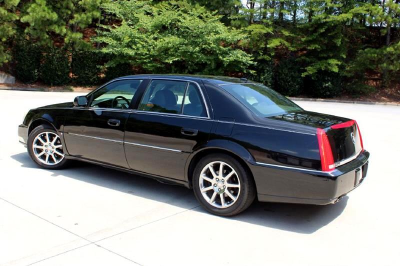 Cadillac DTS  2006 Cadillac DTS  2006