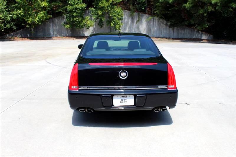 Cadillac DTS  2006 Cadillac DTS  2006
