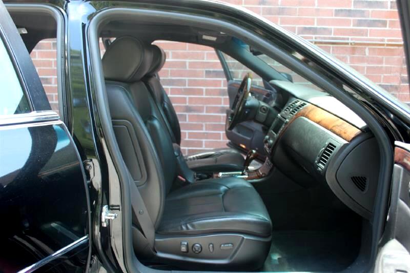 Cadillac DTS  2006 Cadillac DTS  2006