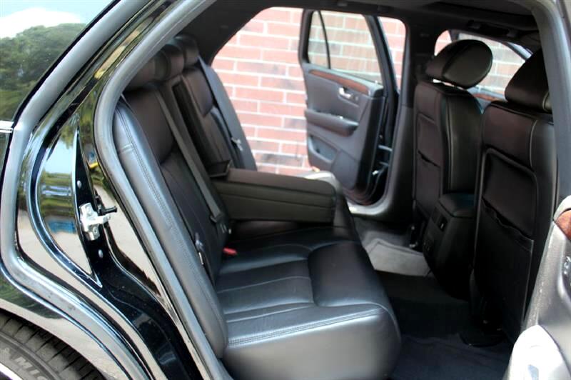 Cadillac DTS  2006 Cadillac DTS  2006