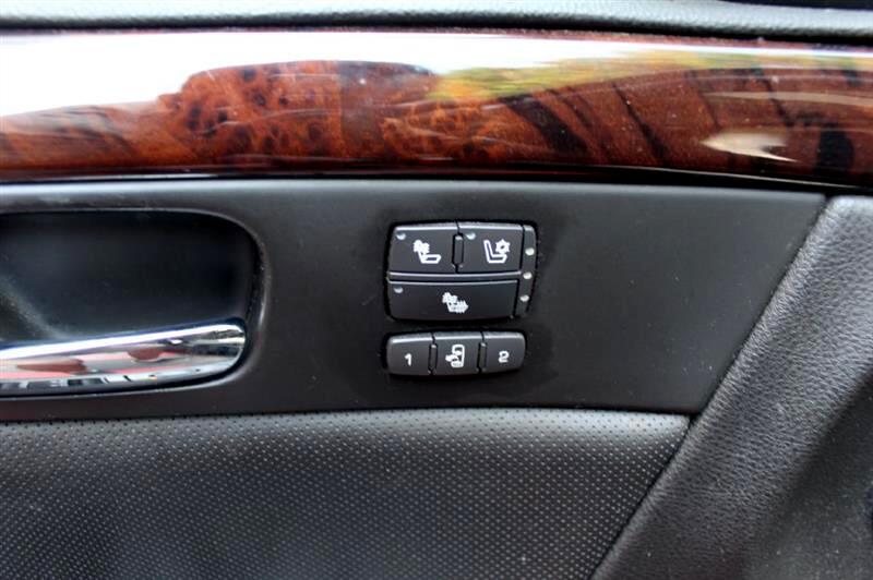 Cadillac DTS  2006 Cadillac DTS  2006