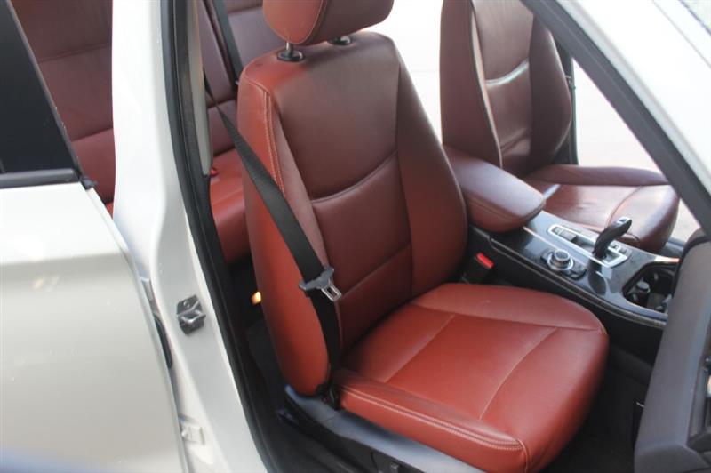 BMW X3  2014 BMW X3  2014