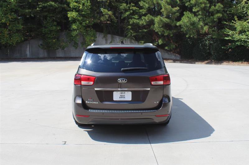 Kia Sedona  2016 Kia Sedona  2016