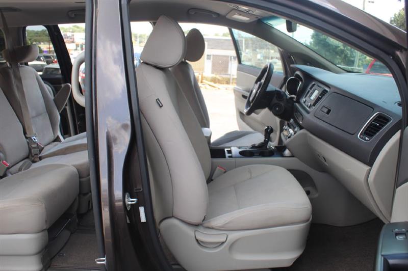 Kia Sedona  2016 Kia Sedona  2016