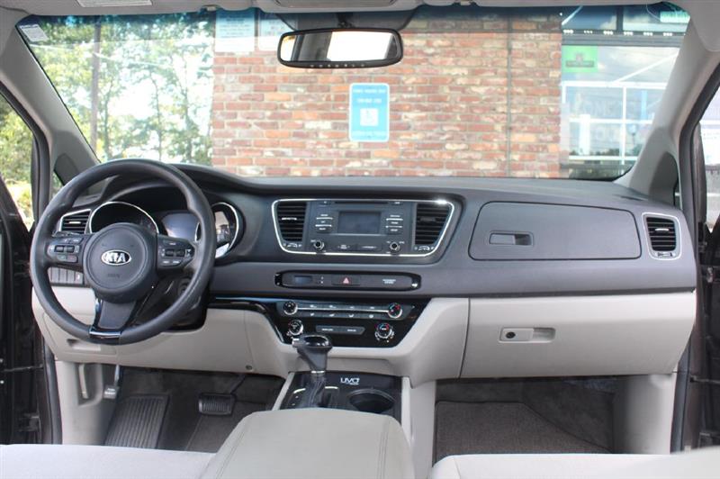 Kia Sedona  2016 Kia Sedona  2016