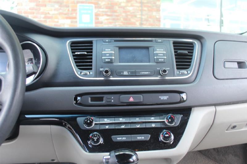 Kia Sedona  2016 Kia Sedona  2016