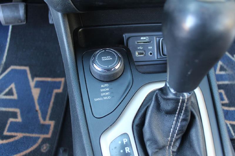 Jeep Cherokee  2015 Jeep Cherokee  2015
