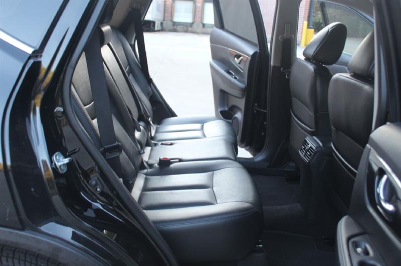 Nissan Rogue  2018 Nissan Rogue  2018