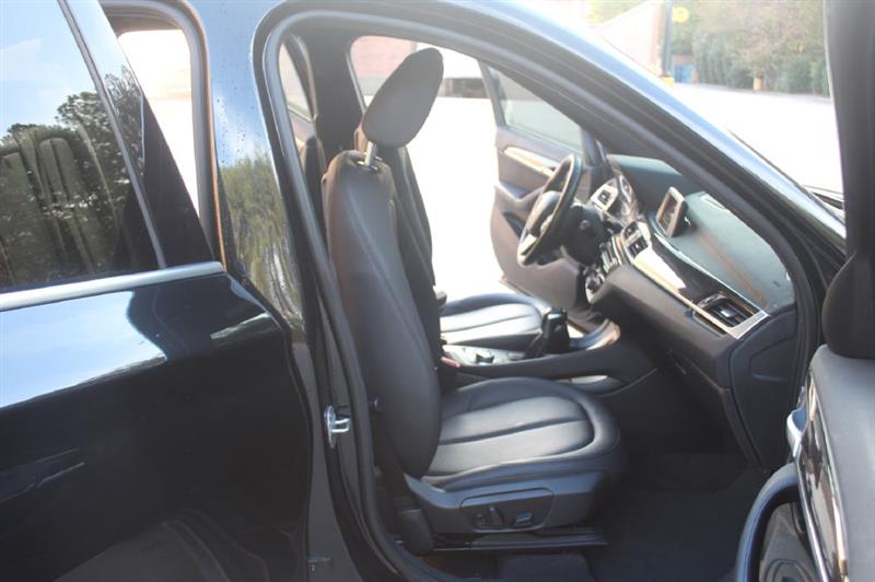 BMW X1  2017 BMW X1  2017