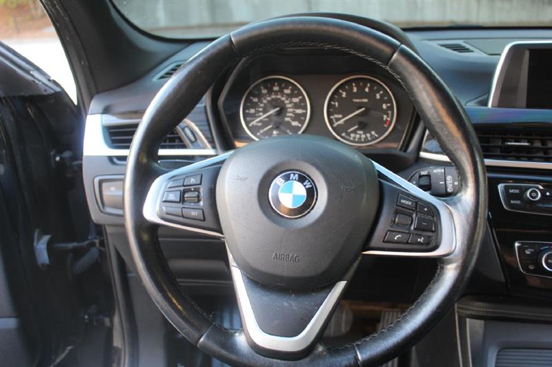 BMW X1  2017 BMW X1  2017