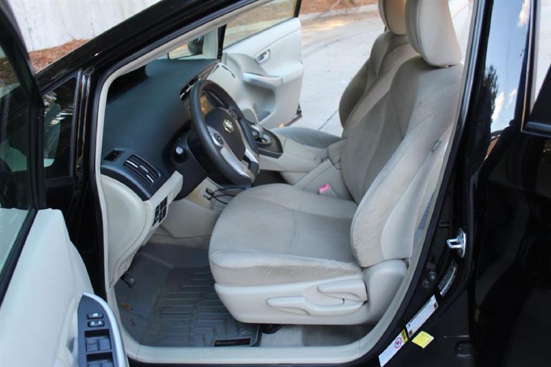Toyota Prius  2011