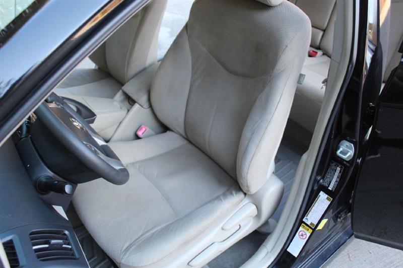 Toyota Prius  2011