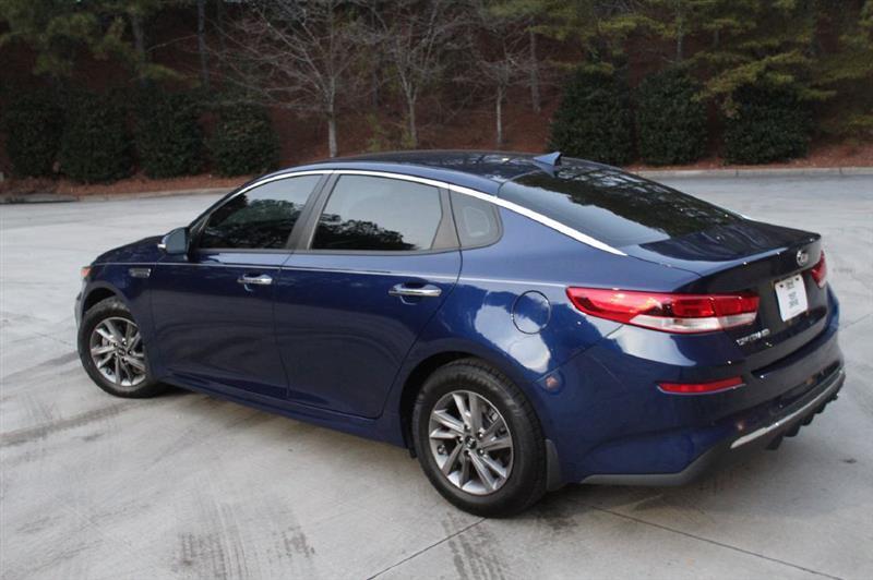 Kia Optima  2020