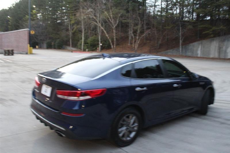 Kia Optima  2020