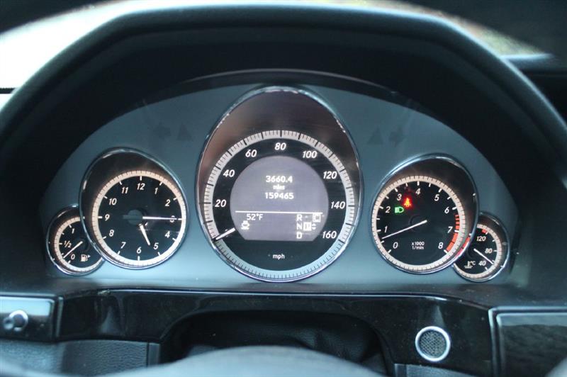 Mercedes-Benz E-Class  2010