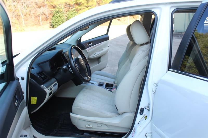 Subaru Outback  2012