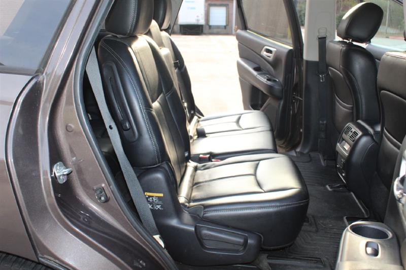 Nissan Pathfinder  2015