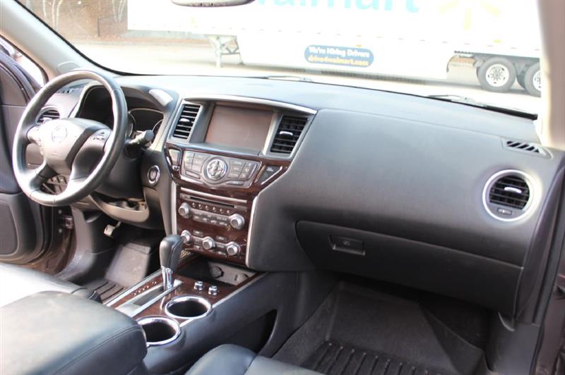 Nissan Pathfinder  2015