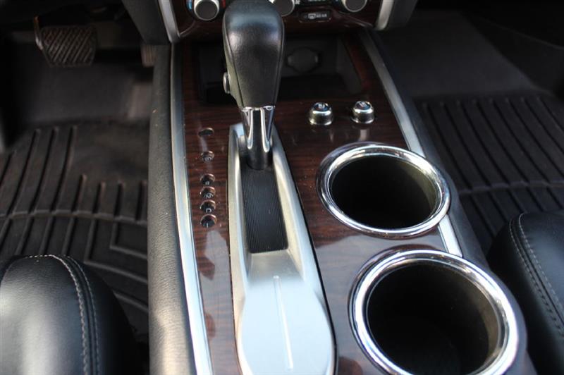 Nissan Pathfinder  2015