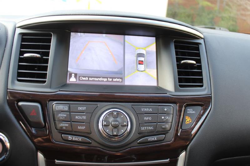 Nissan Pathfinder  2015