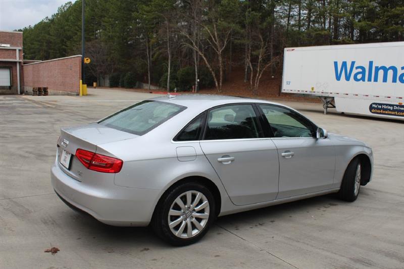 Audi A4  2013