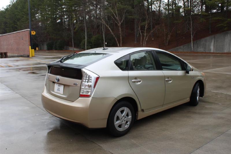 Toyota Prius  2010