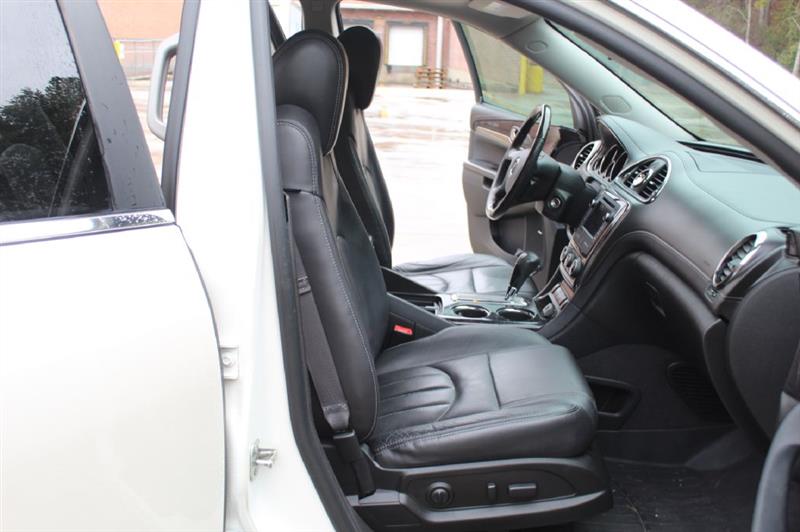Buick Enclave  2015