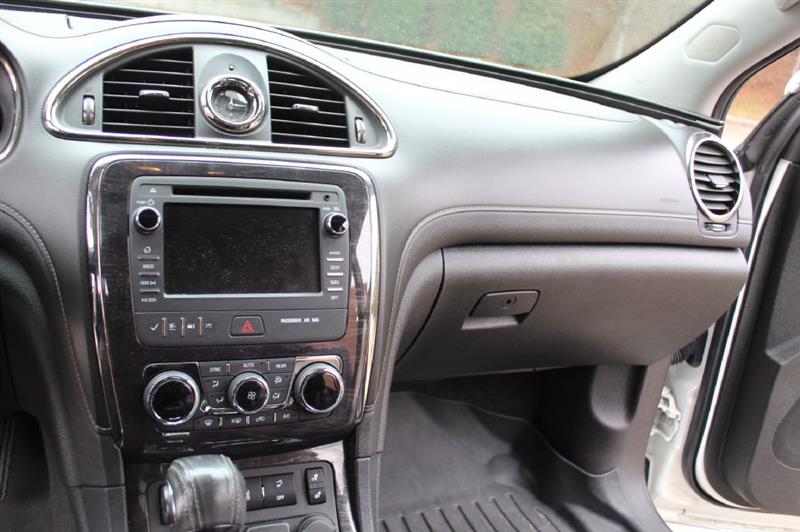 Buick Enclave  2015