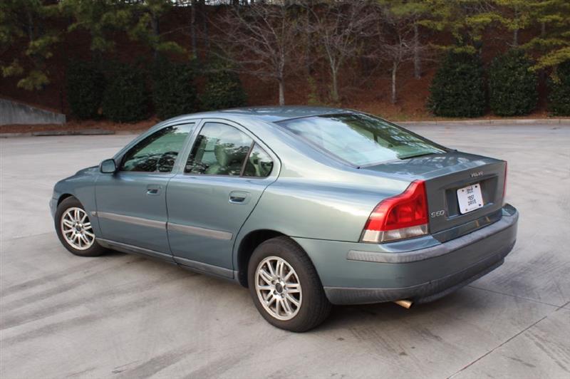 Volvo S60  2004