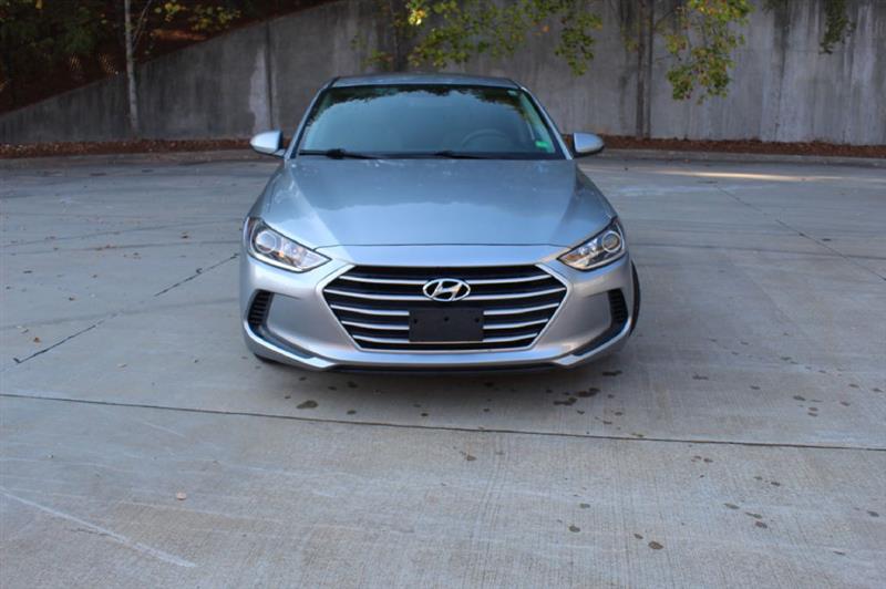 Hyundai Elantra  2017