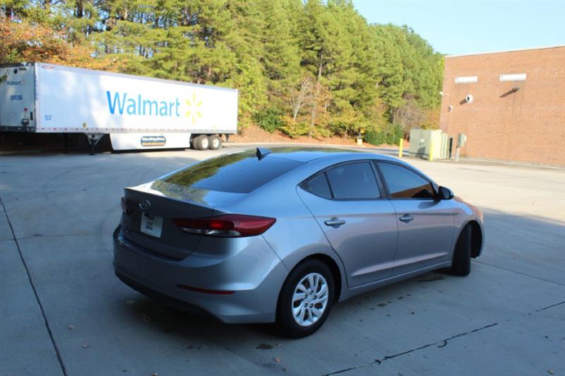 Hyundai Elantra  2017