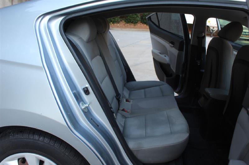 Hyundai Elantra  2017