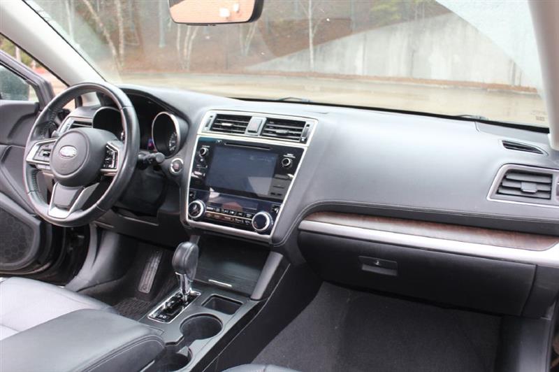 Subaru Outback  2018