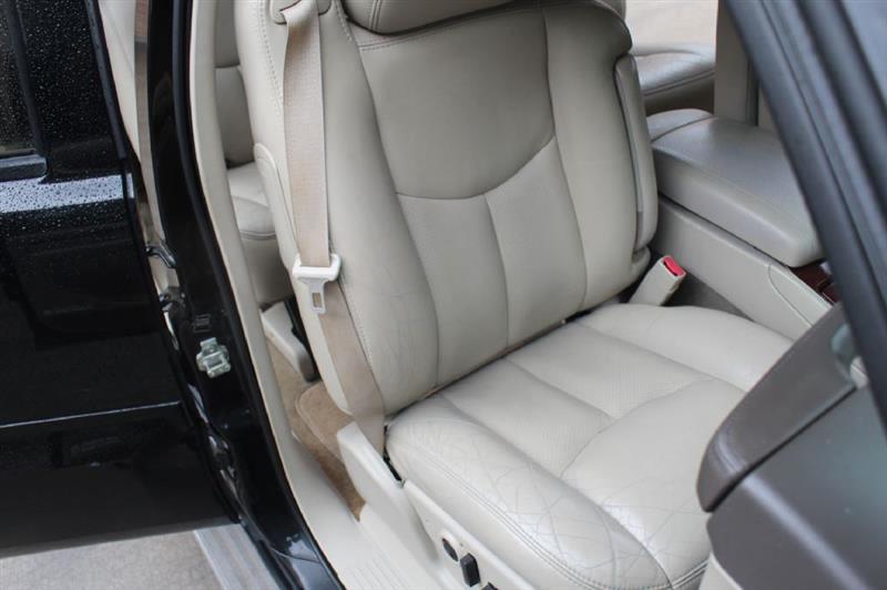 Cadillac Escalade  2006