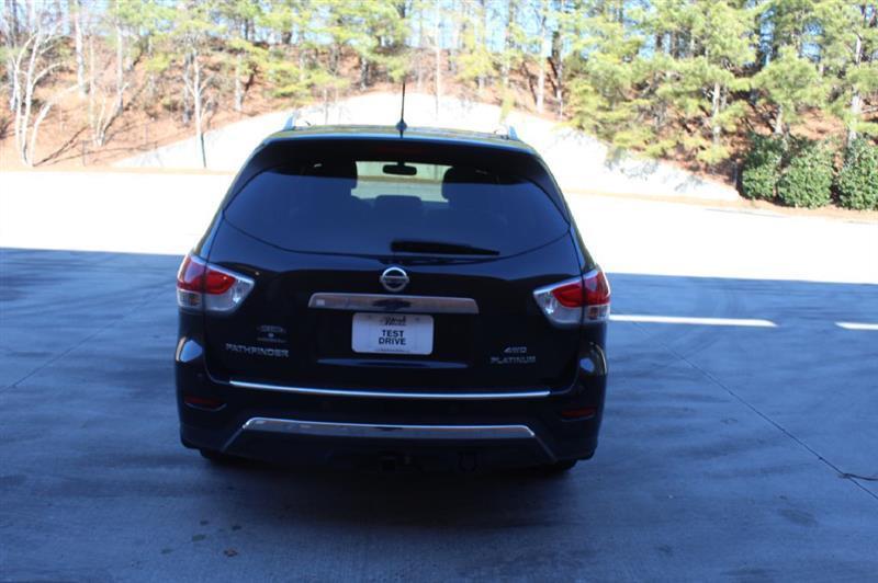 Nissan Pathfinder  2015