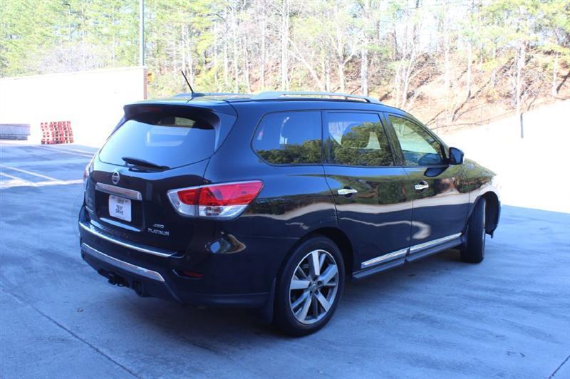 Nissan Pathfinder  2015