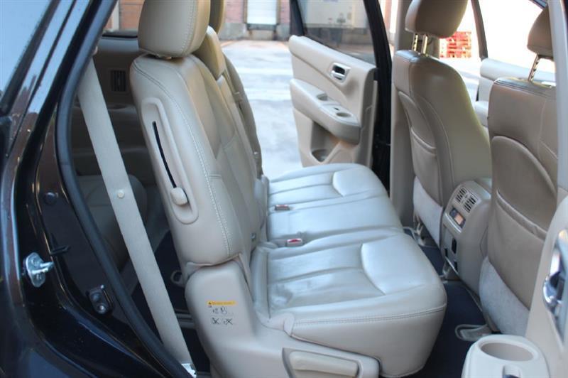 Nissan Pathfinder  2015