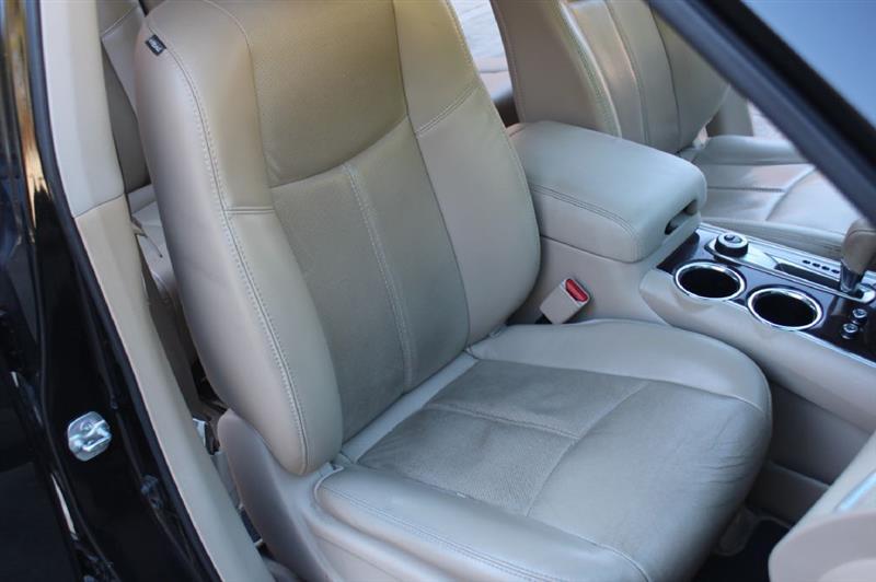 Nissan Pathfinder  2015