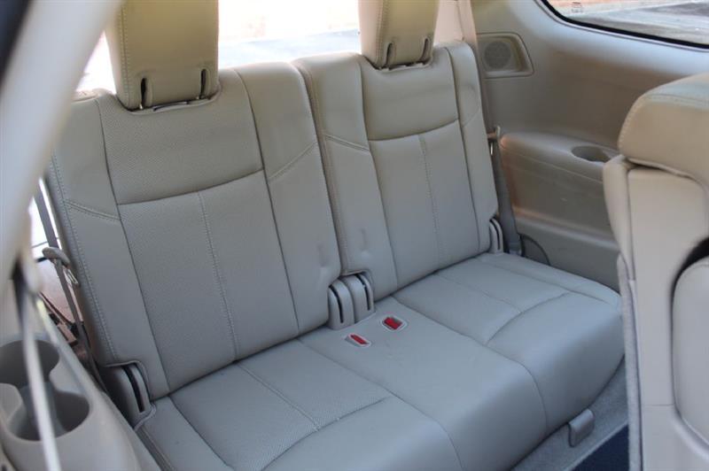 Nissan Pathfinder  2015