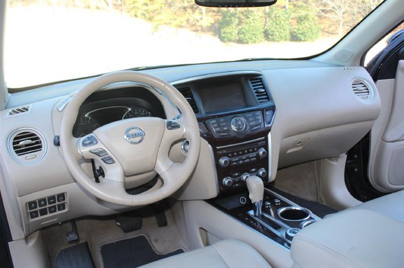 Nissan Pathfinder  2015