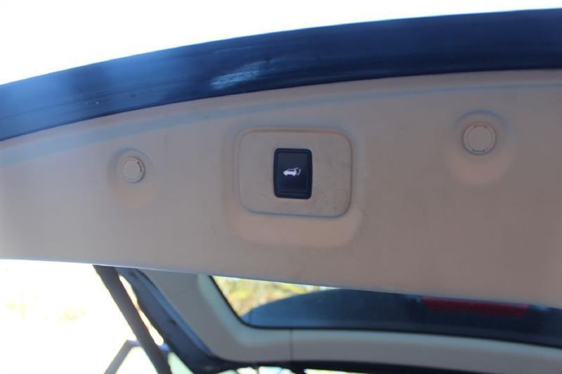 Nissan Pathfinder  2015