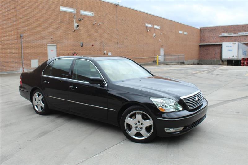 Lexus LS 430  2005