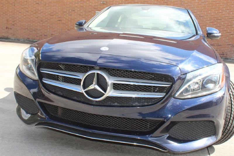 Mercedes-Benz C-Class  2017