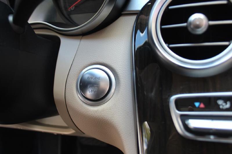 Mercedes-Benz C-Class  2017