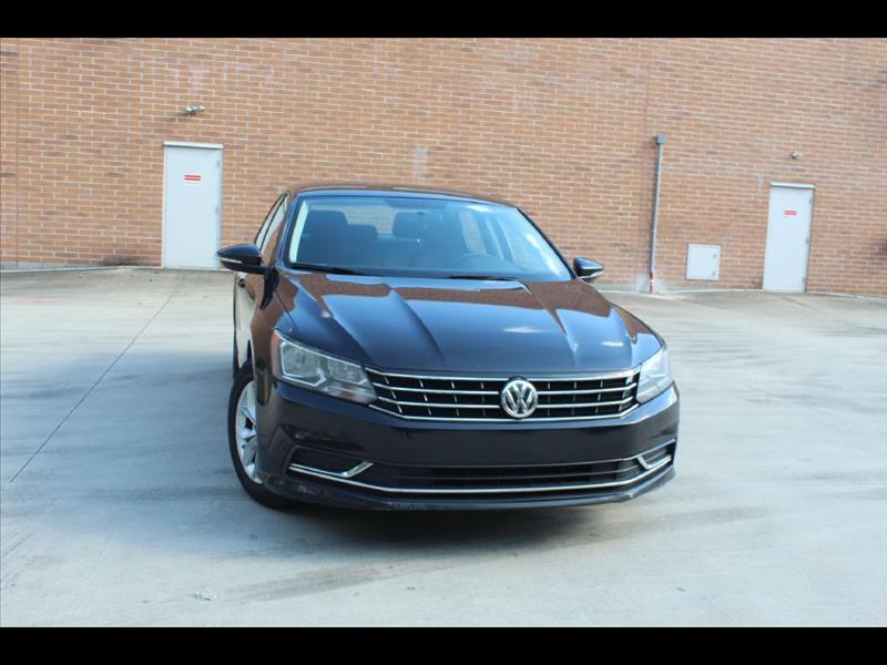 2018 Volkswagen Passat S