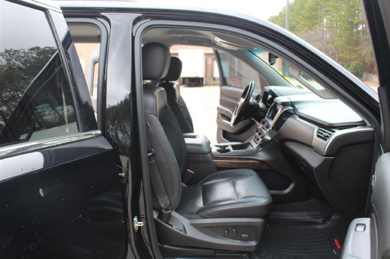 Chevrolet Suburban  2019