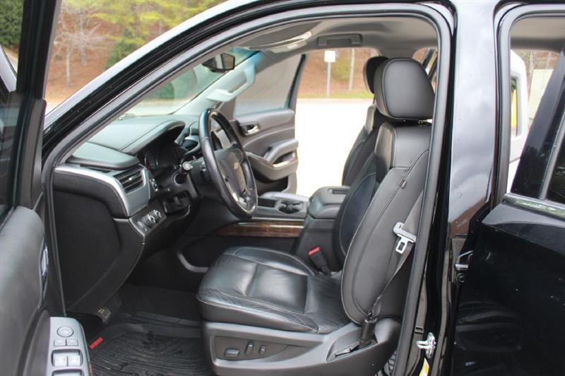 Chevrolet Suburban  2019